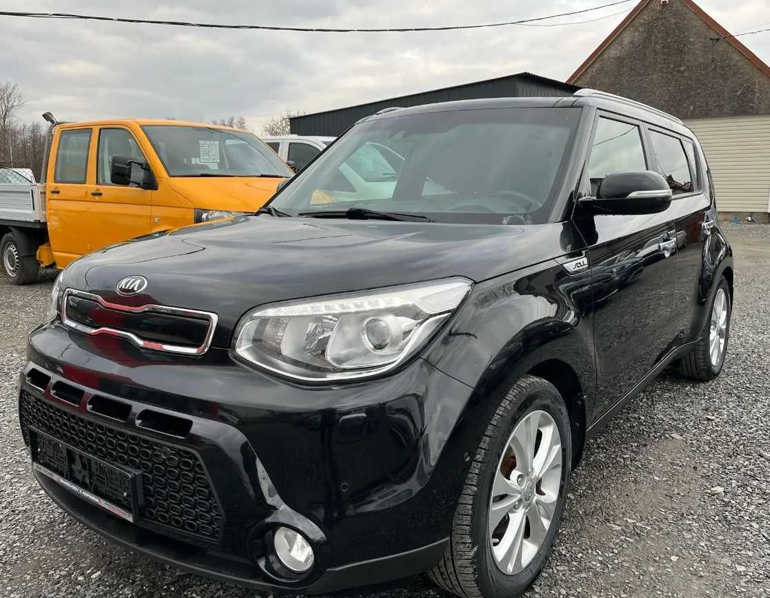 Бампер передний Kia Soul II III Шрот Киа Соул Запчасти Двери Крило