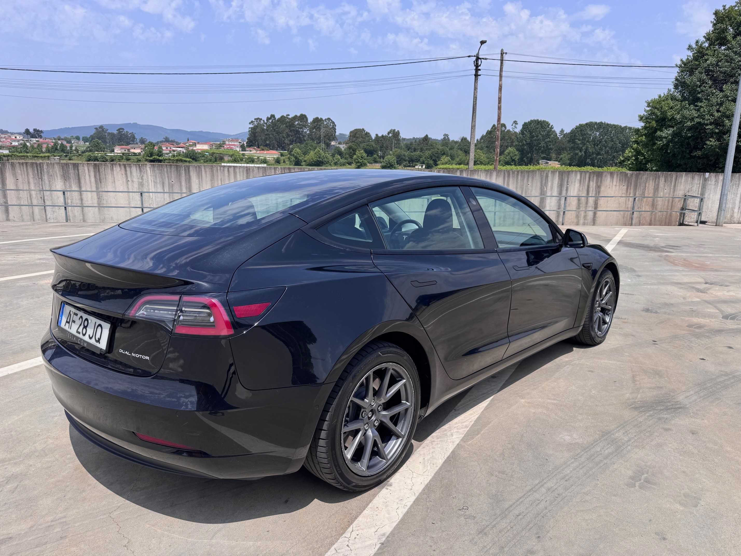 Tesla Model 3 Dual motor long range