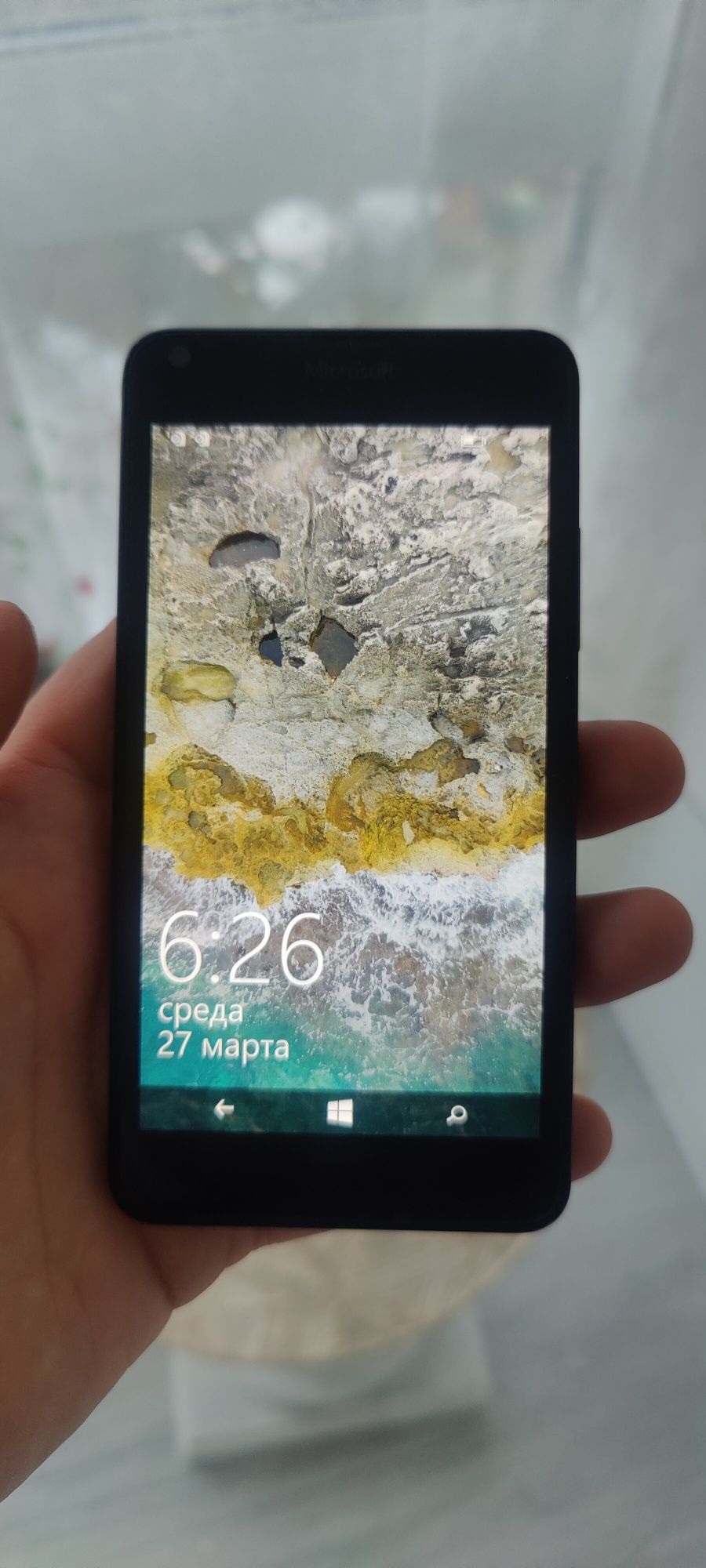 Цена 400грн
Звонилка 
Nokia lumia 640 на две сим!Город Николаев или Ол