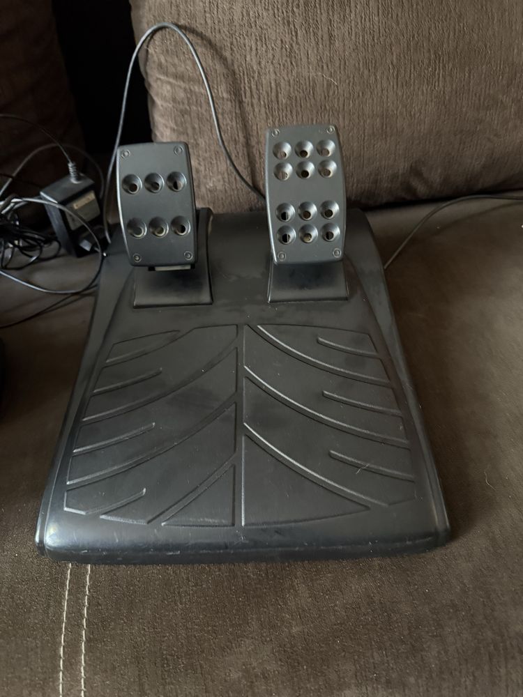 kierownica Logitech driving force gt