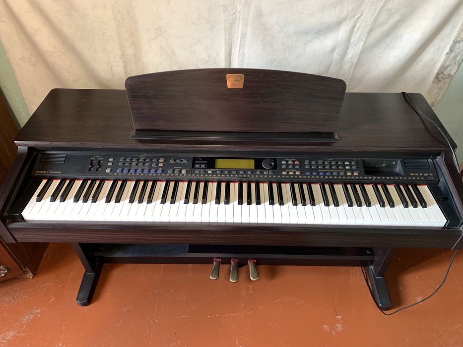 Електропіано  цифрове піано піаніно клавінова ямаха yamaha clavinova