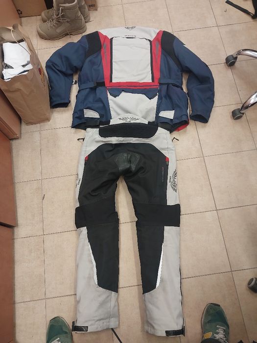 Kombinezon motocyklowy