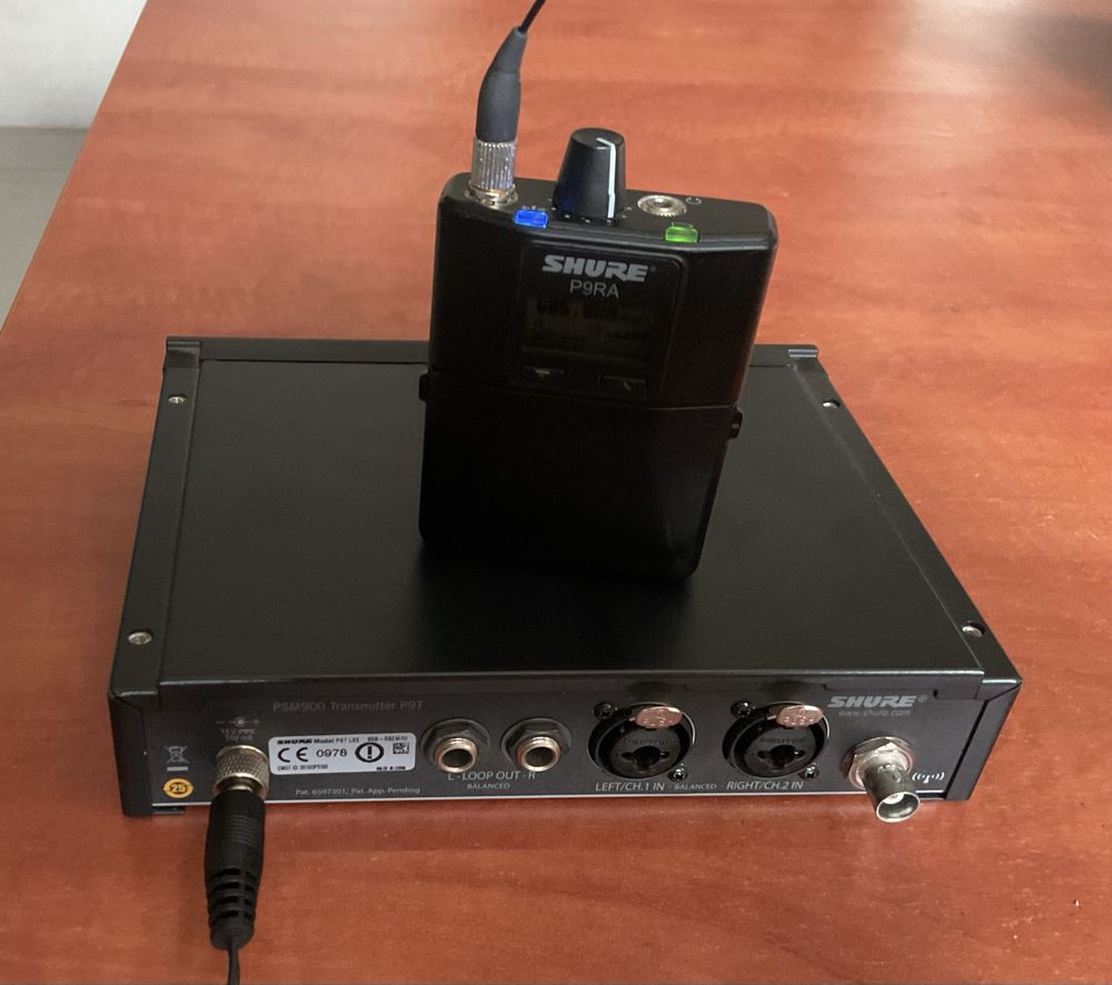 Shure PSM900 in ear monitor system P9T