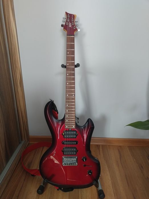 Gitara elektryczna meg mensfeld,