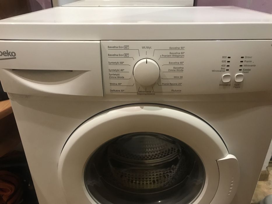 Продам стиральную машинку beko