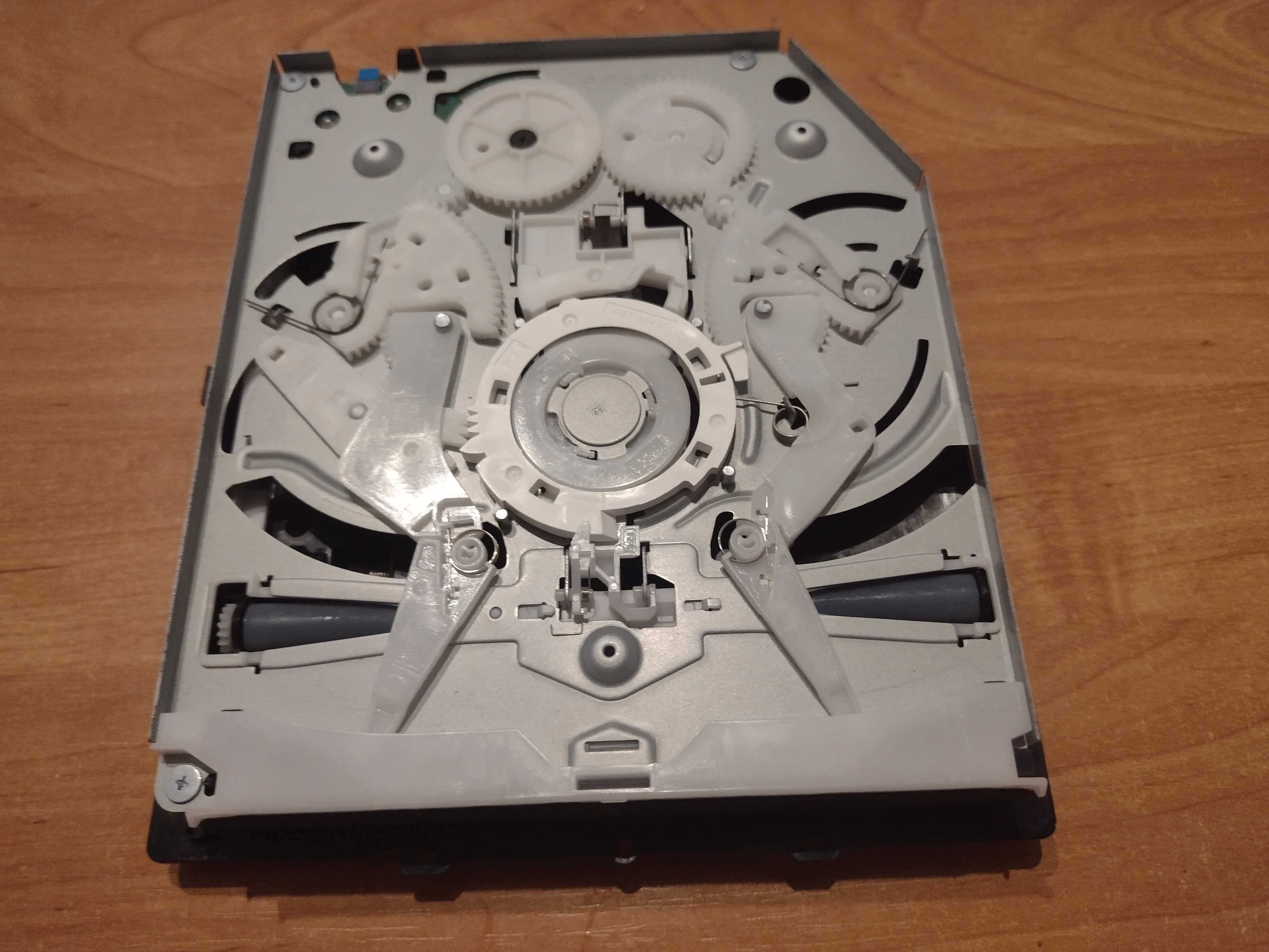 Naped do PS4 fat