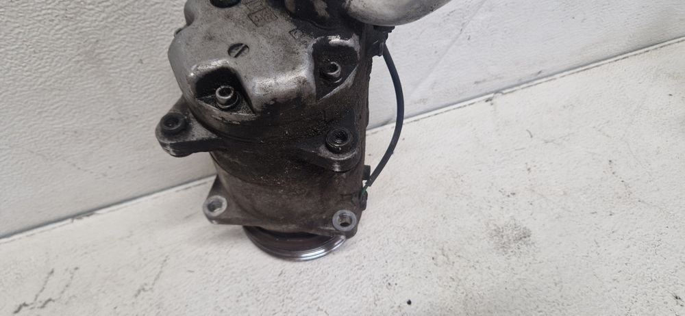 Kompresor Klimatyzacji Audi A3 Golf 4 Bora 1.6 1.8  820803G