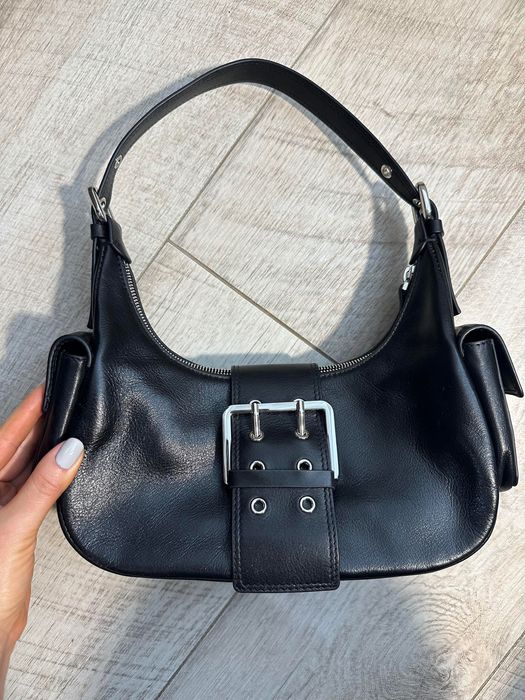 Стильна шкіряна сумка Mango