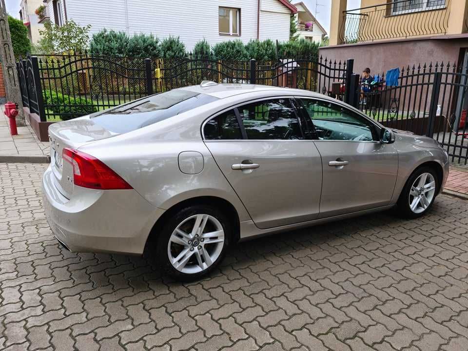 Volvo s60 2014 T5 maly przebieg , zadbany  116tys km
