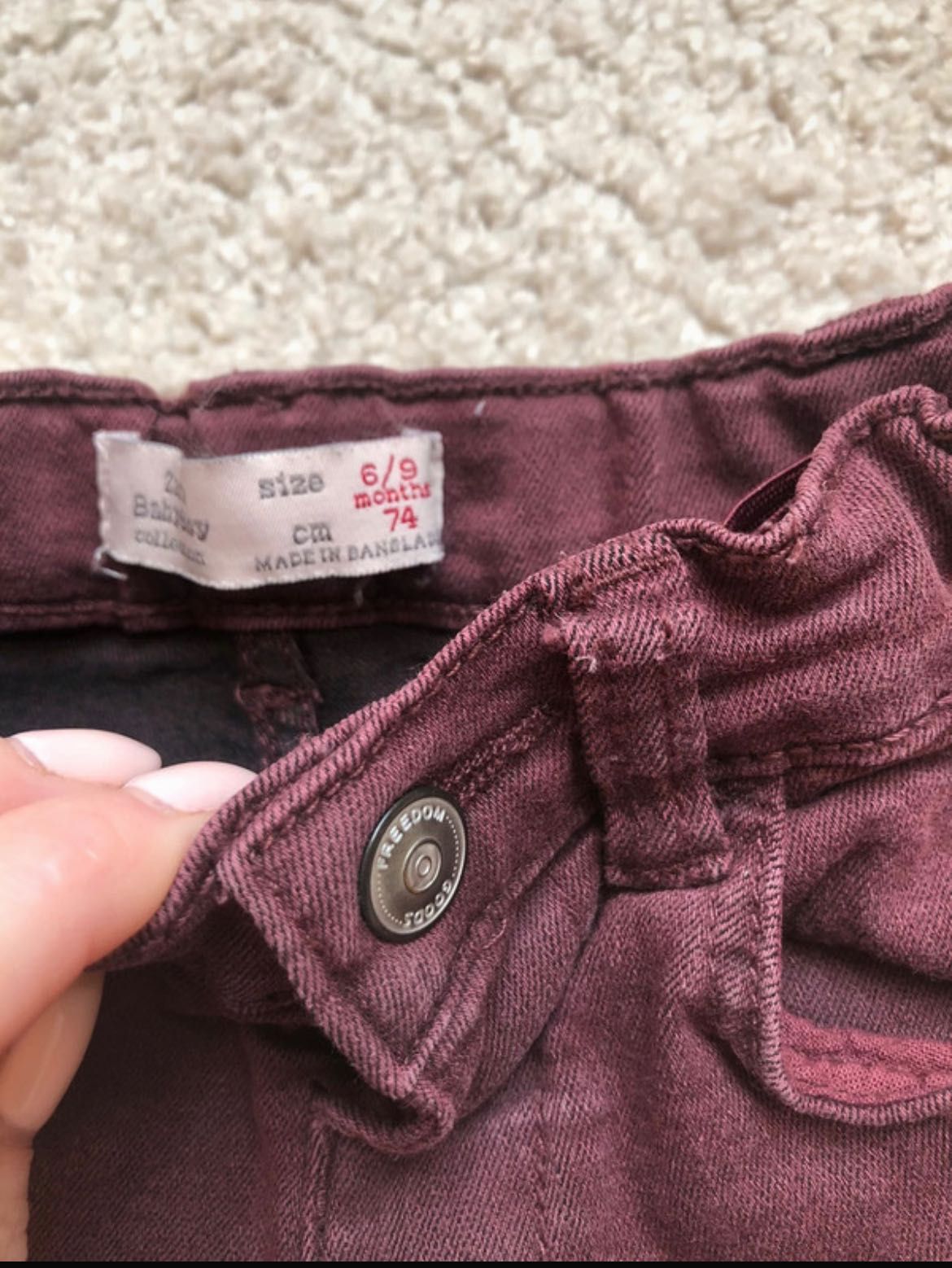 Bordowe jeansy rurki marki Zara rozmiar 74