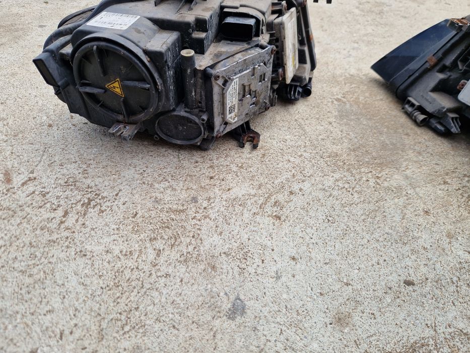Lampy Audi A4 B8 bixenon Kompletne europa