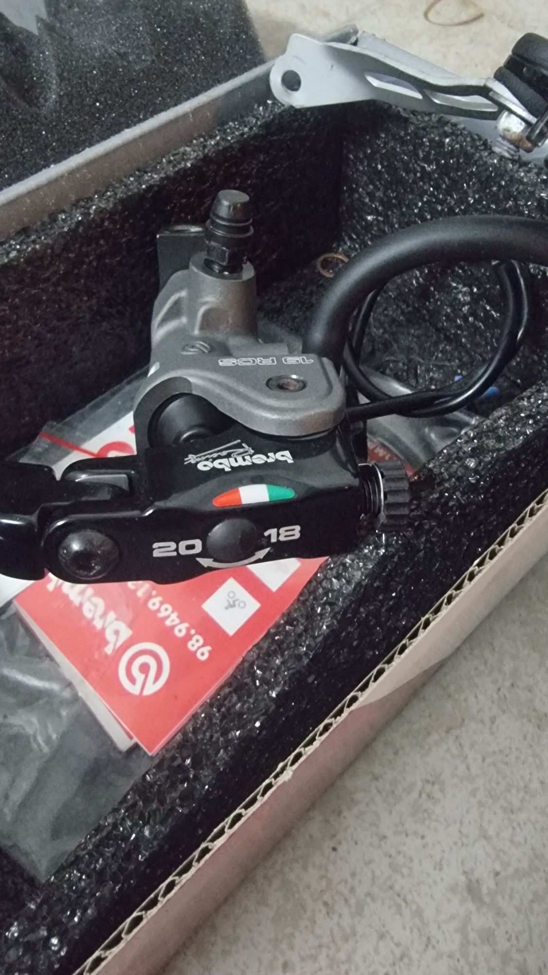 Bomba Brembo RCS19