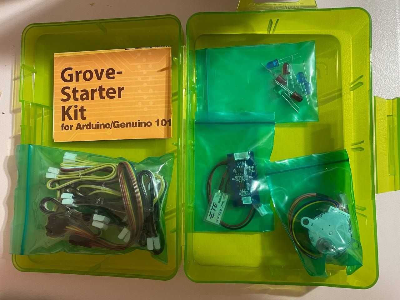 Електронний конструктор Seeed Studio Grove Starter Kit Arduino 101