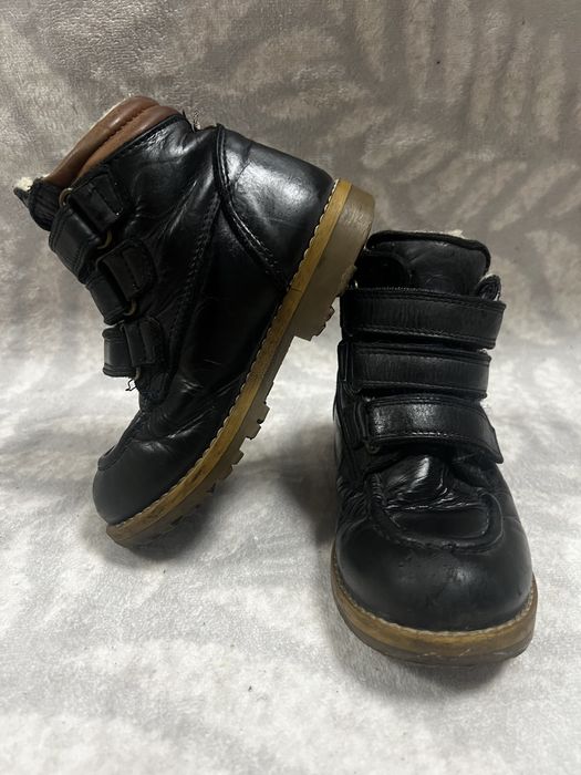 Кожаные зимние ботинки размер 26