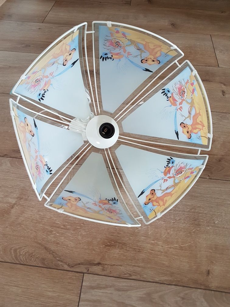 Lampa do pokoju dziecka