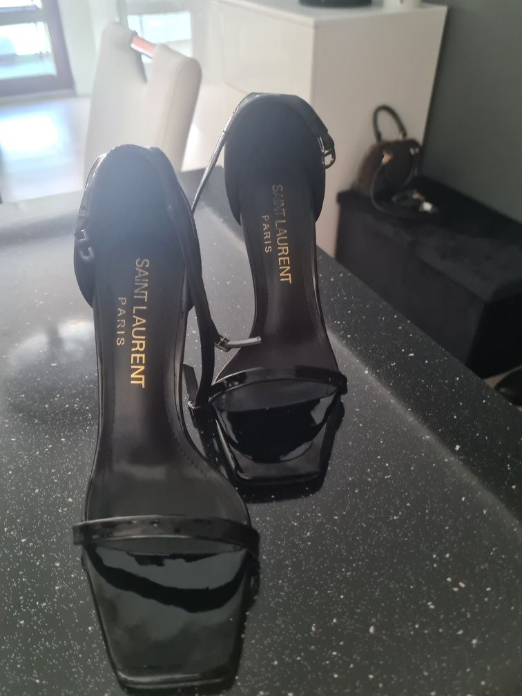Sandałki roz. 37 złoty obcas ysl