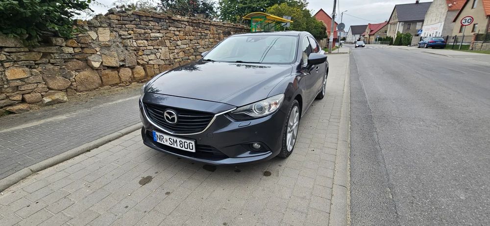 Mazda 6