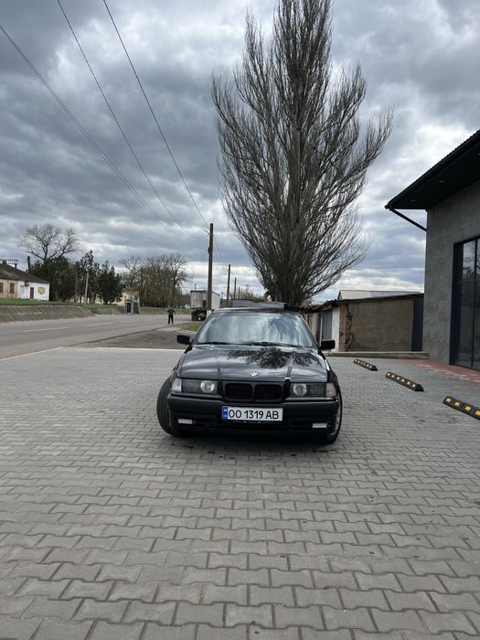 BMW E36 325i m50b25