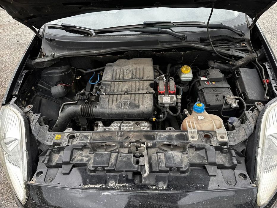 Fiat Grande Punto 1.2i de 2008 para peças