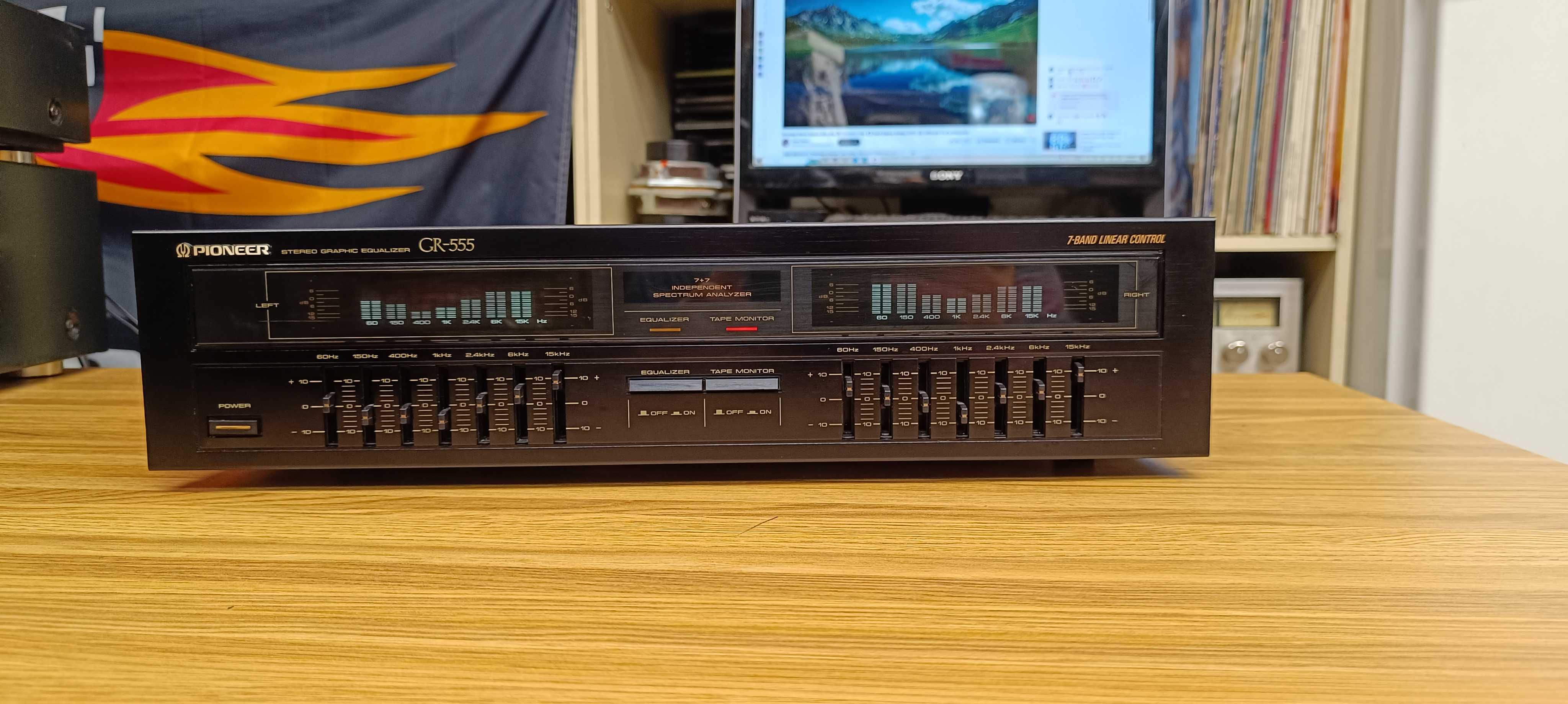 Еквалайзер Pioneer GR-555 (стан ! )