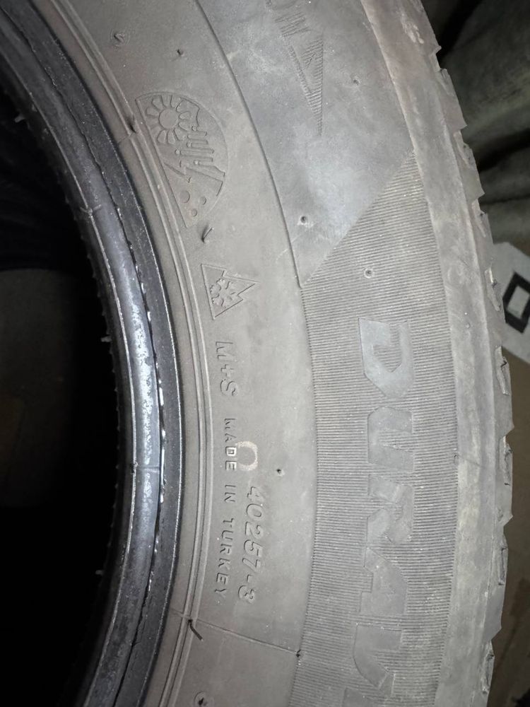 Шины 225/65/r16c Bridgestone 112/110 2023 года резина T4 T5