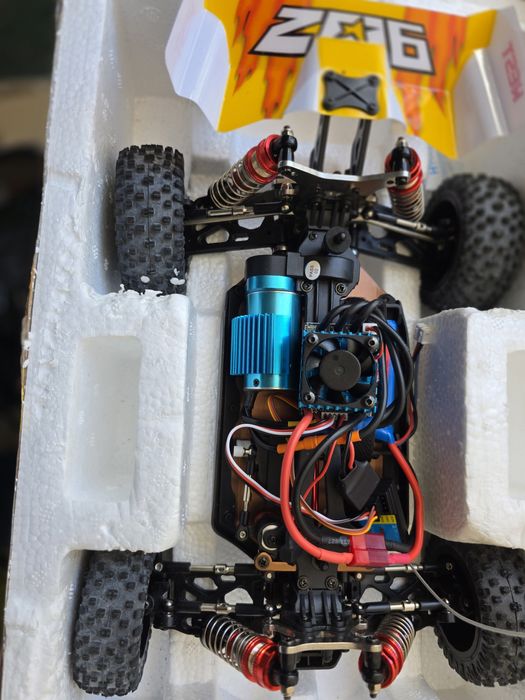 Carrinho rc com comando novo