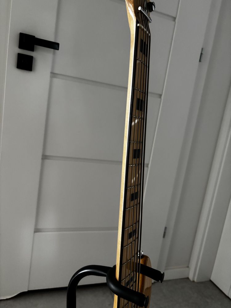 Jazz bas leworęczny 5 strun Marcus Miller V7
