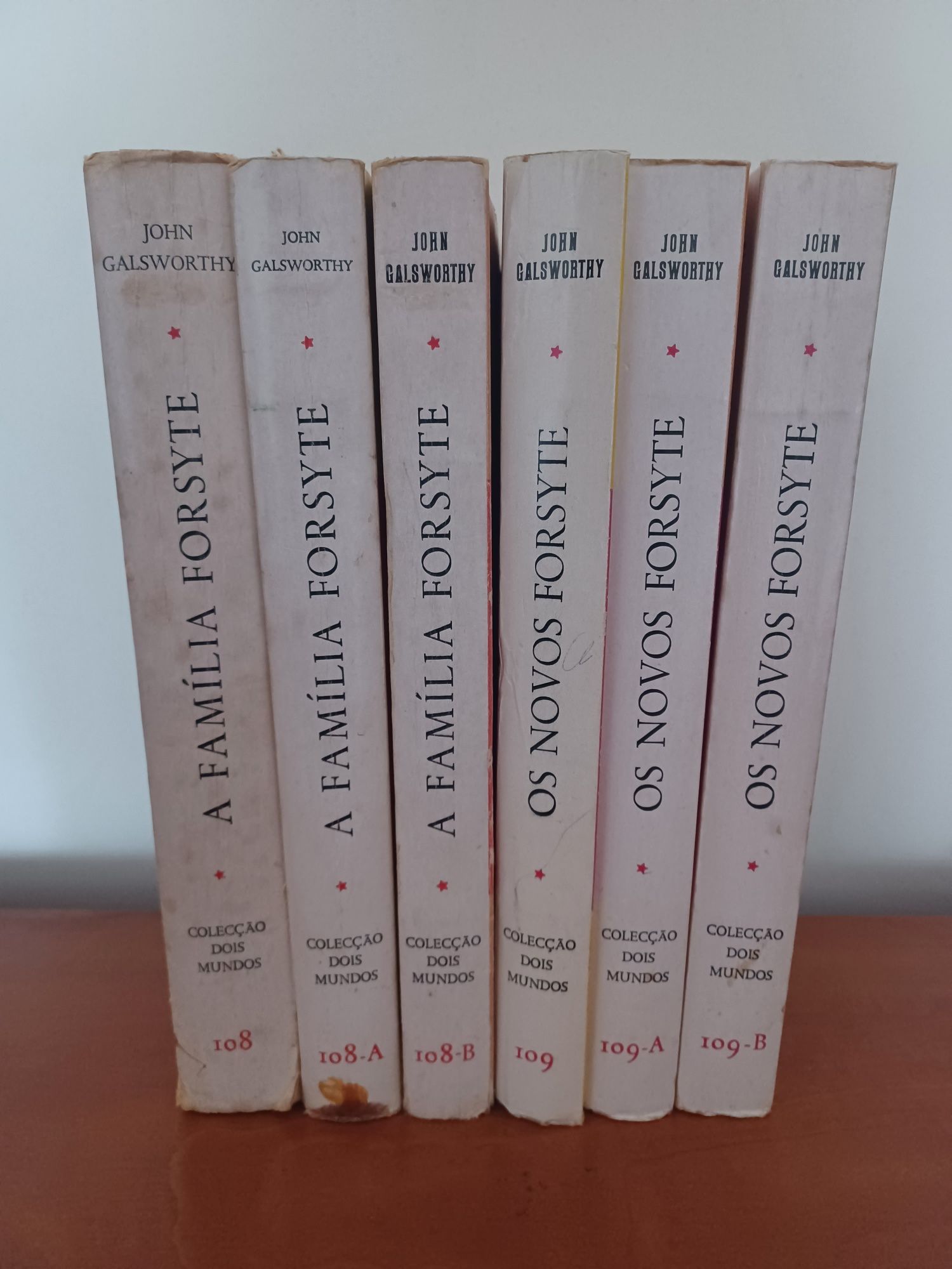 A Família Forsyte, de John Galsworthy (6 volumes)