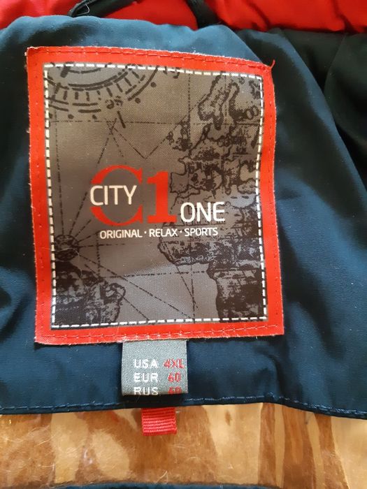 Куртка зимова чоловіча 60розмір