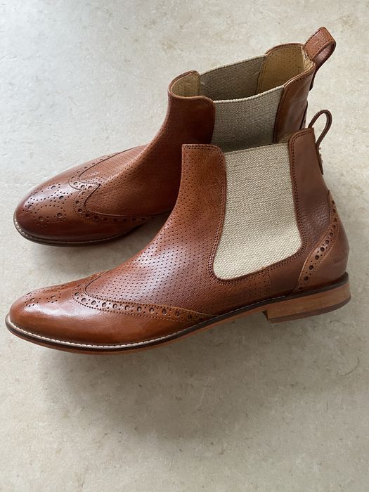 Челсі, р. 42 Melvin&Hamilton