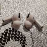 Apple AirPods Pro 2 gen MagSafe USB-C