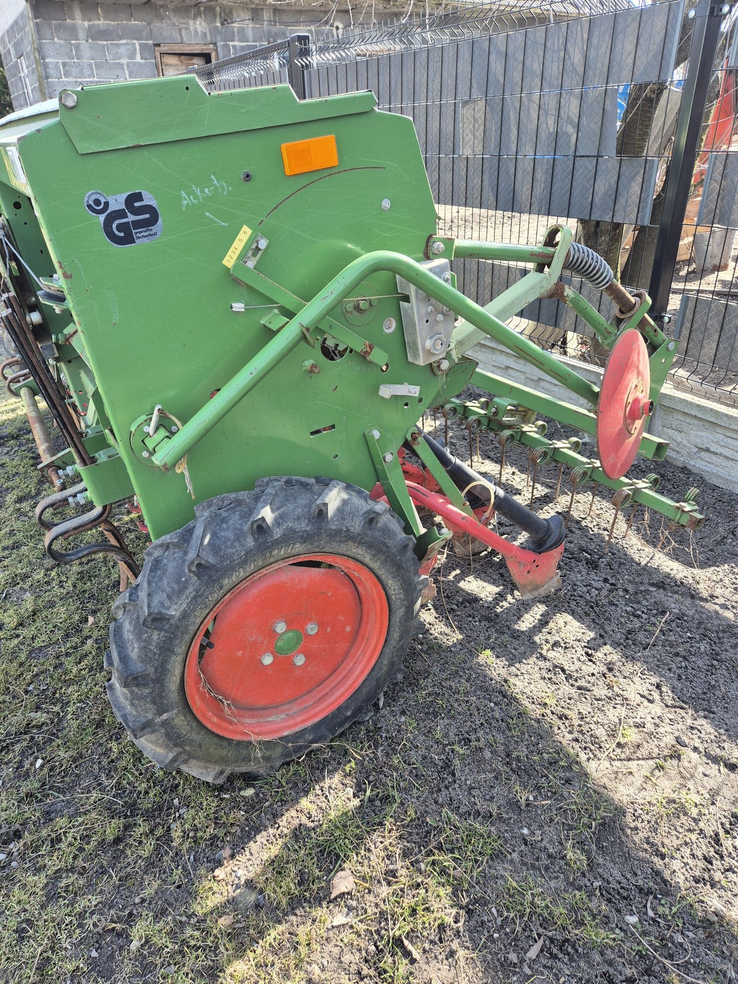 Siewnik Hassia DKL 250  (amazone D7, D8 )