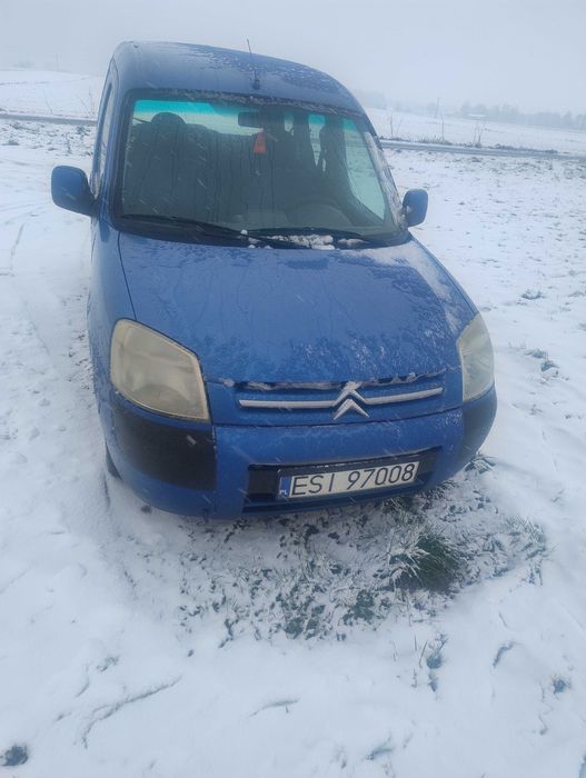 Citroen Berlingo 1.4 z gazem bardzo doinwestowane