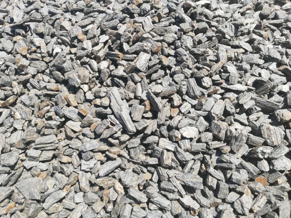 Kora kamienna grys szary pasiasty kamień naturalny dostawa + głaz