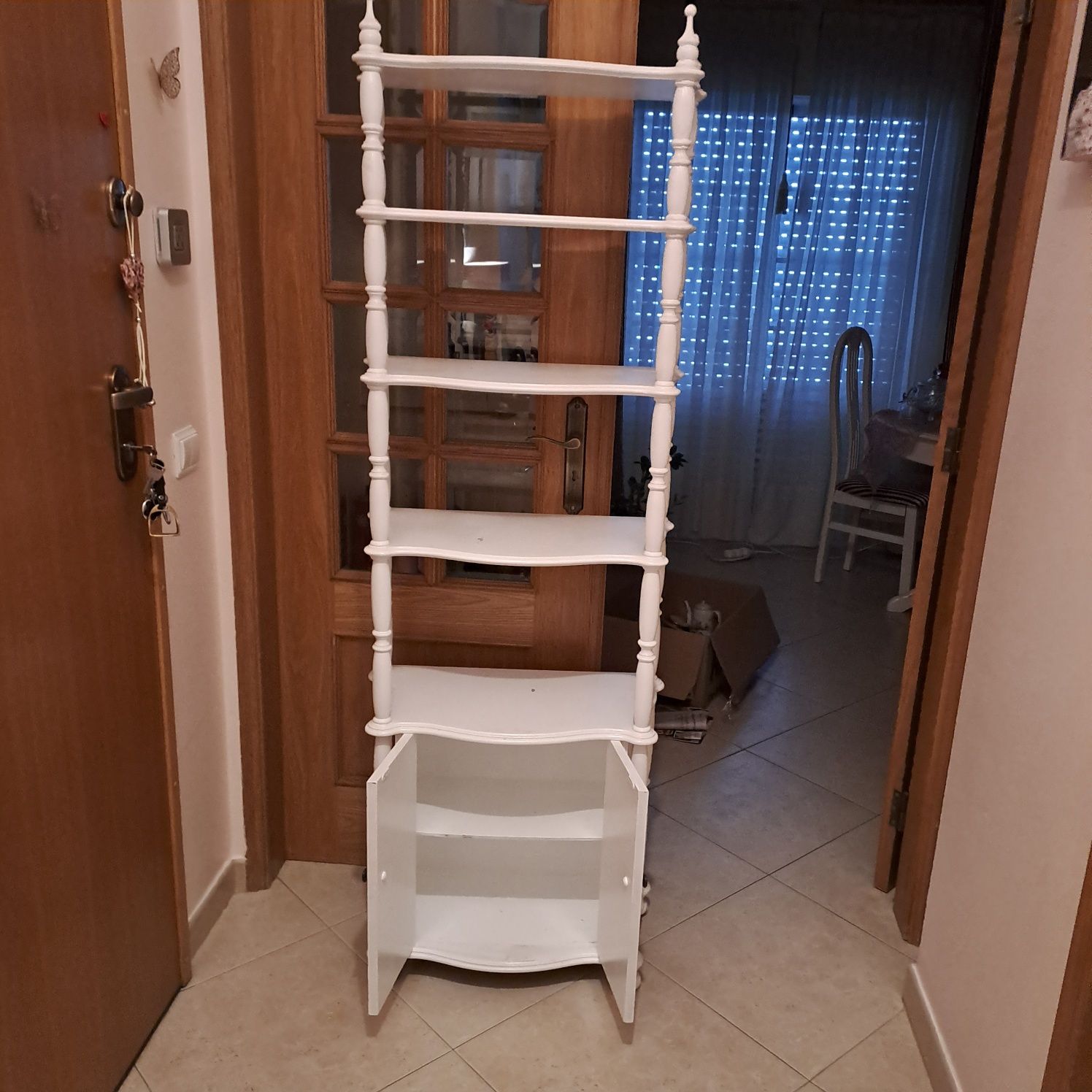 Estante versátil