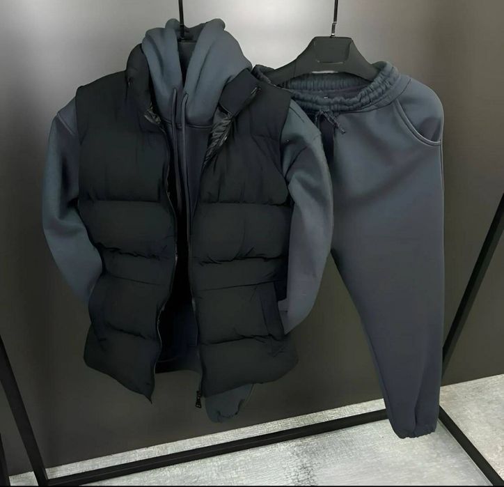 Чоловічий спортивний костюм  мужской спортивный костюм