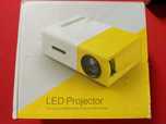 Projektor LED biało-żółty