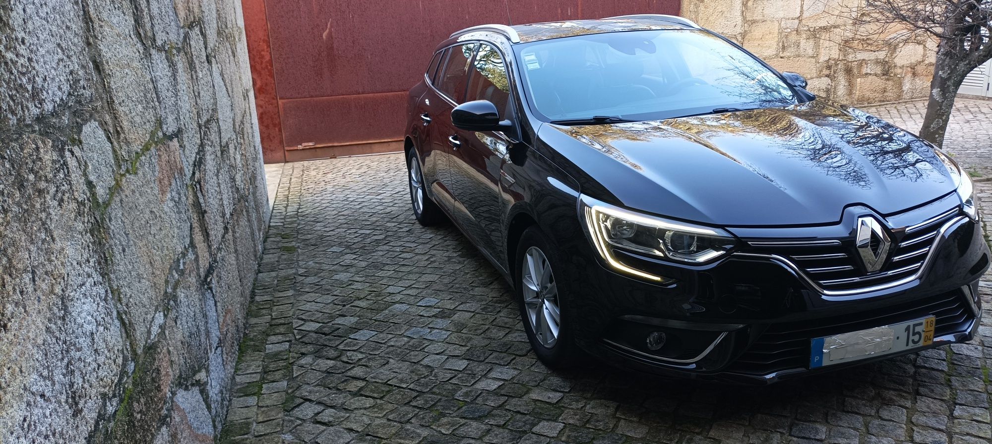 Renault Megane sport tourer 2018