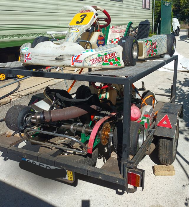 2 karts, reboque, acessorios