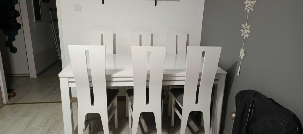 Stół wysoki połysk + 6 krzeseł