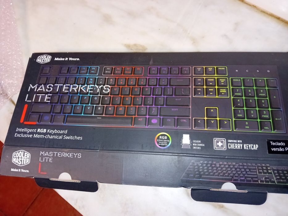 Teclado Jogo MasterKeys Lite