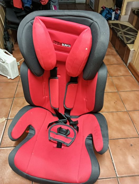 Sprzedam fotelik samochodowy