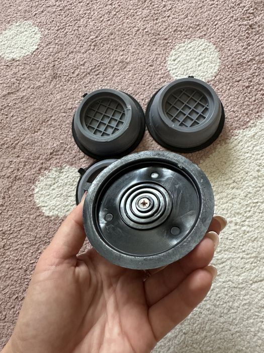 Nogi pod pralkę, zmywarkę