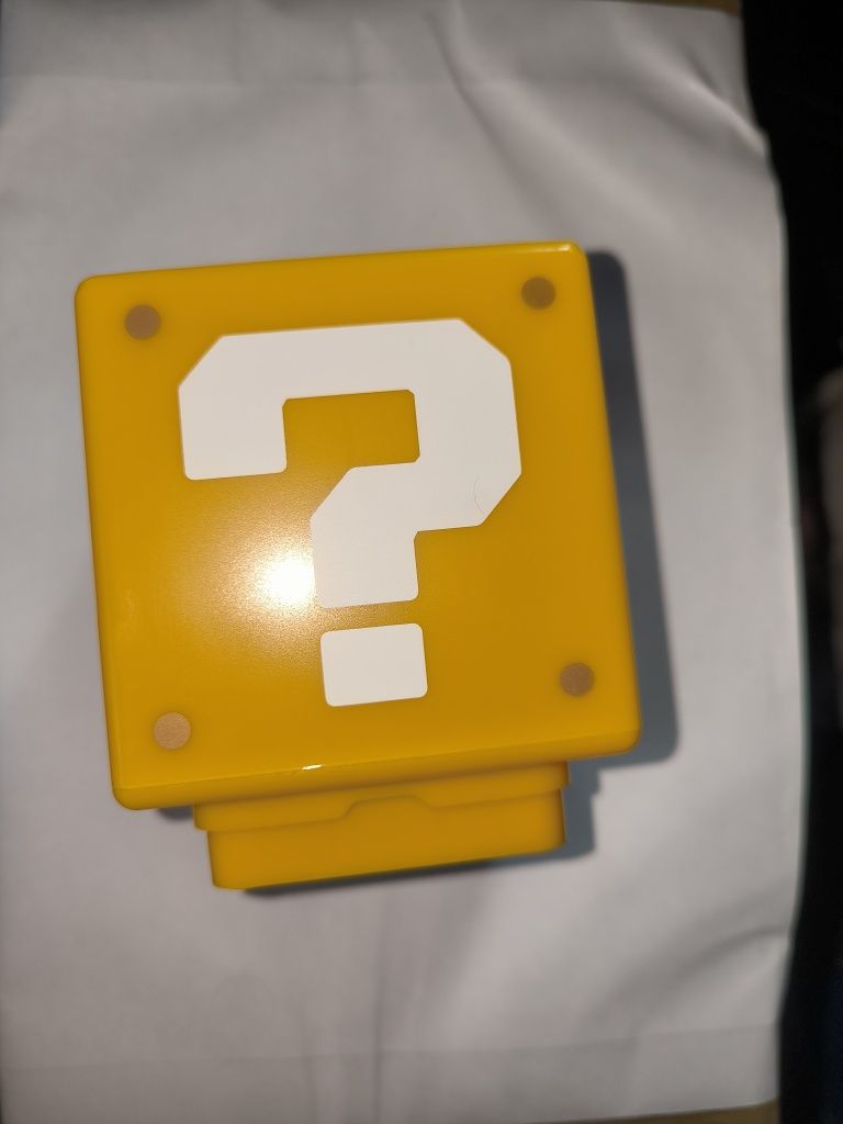Luz de presença super Mario com sons interativos