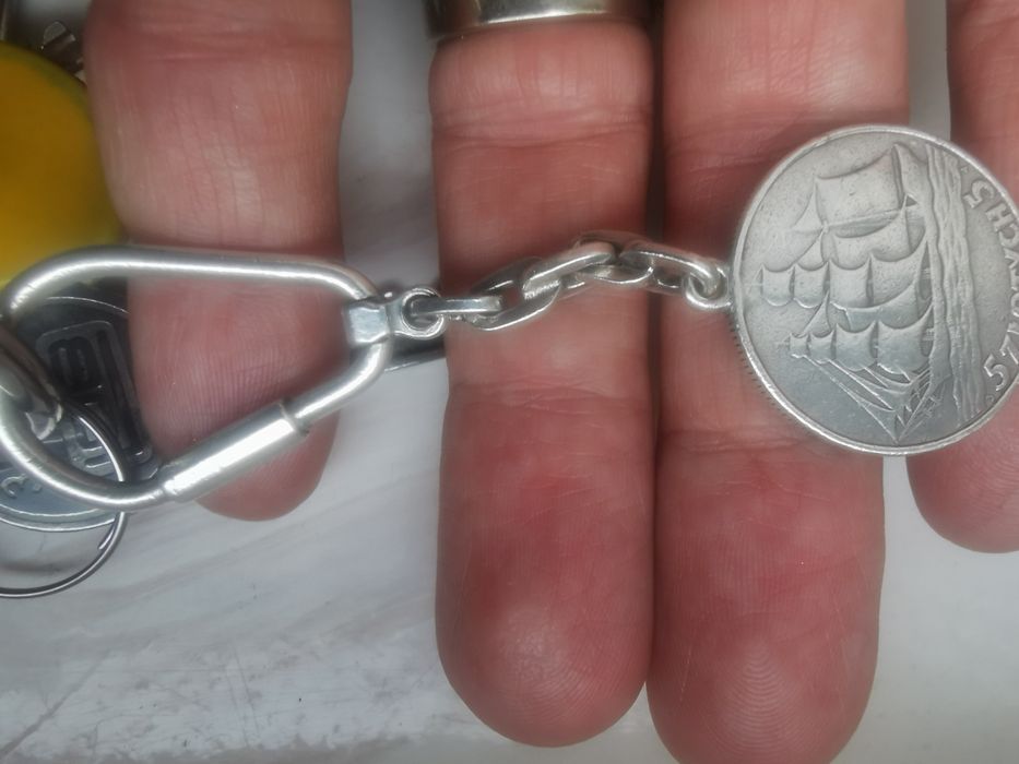Brelok srebrny Unikat do kluczy z monetą srebrną 5 złotych żaglowiec
