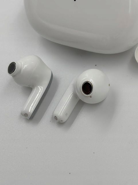 outlet słuchawki bezprzewodowe douszne xiaomi redmi buds 4 pro opis