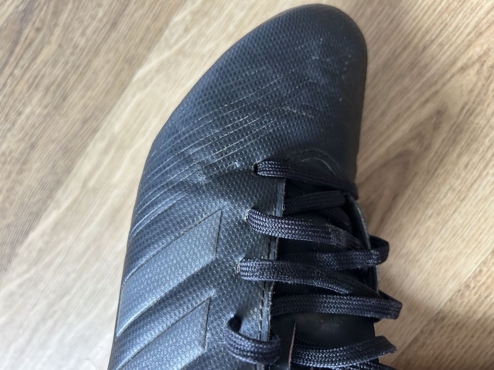 Korki adidas predator