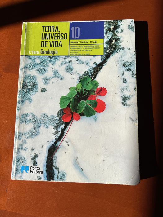 Livro de Biologia e Geologia 10 ano - Terra Universo de Vida