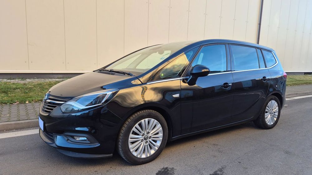 Opel Zafira 7-Osób PANORAMADACH Nowy Rozrząd Kamera Nawi Ledy Xenon Roletki 8-kół