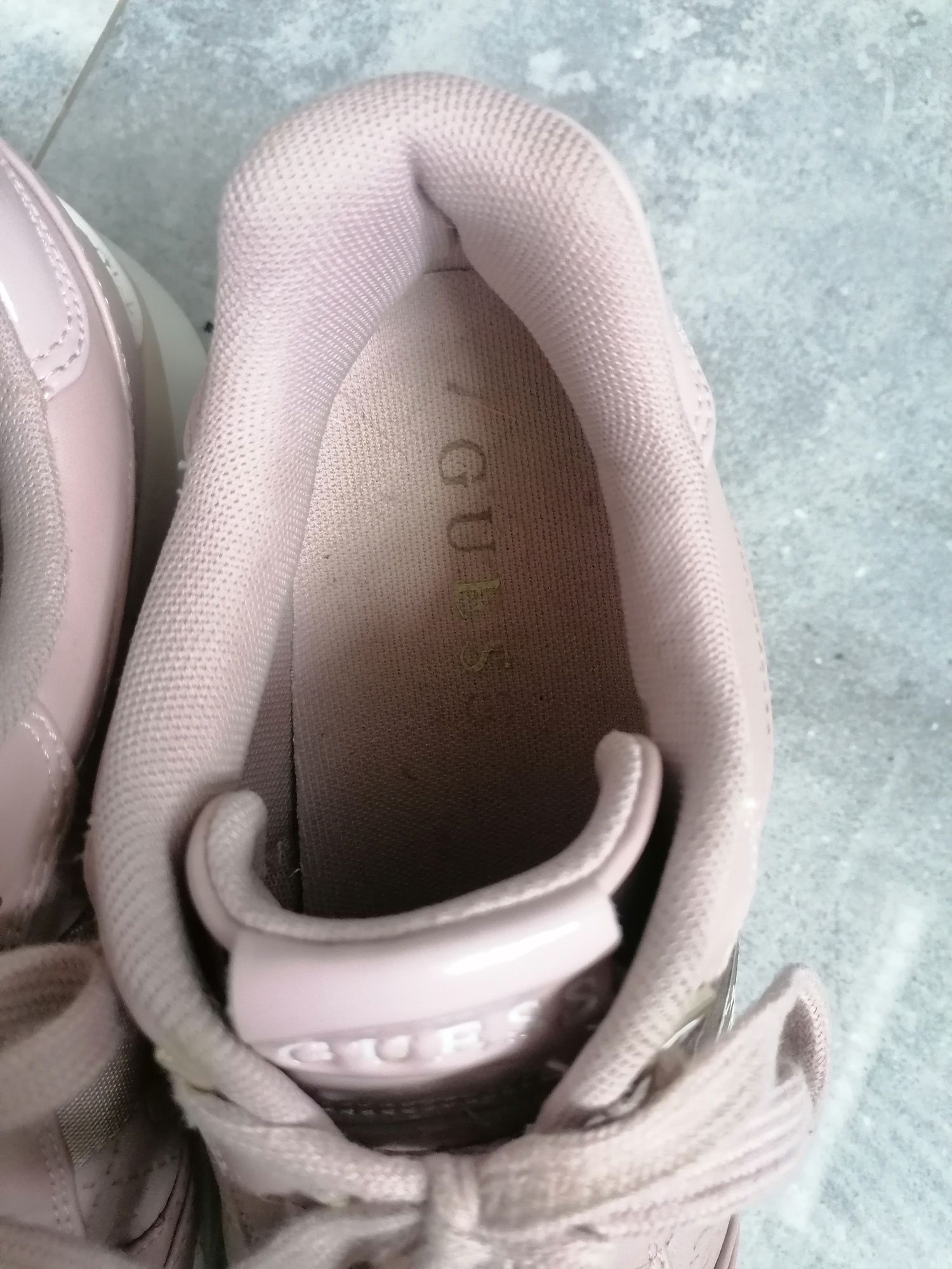 Sneakers Guess Tesha